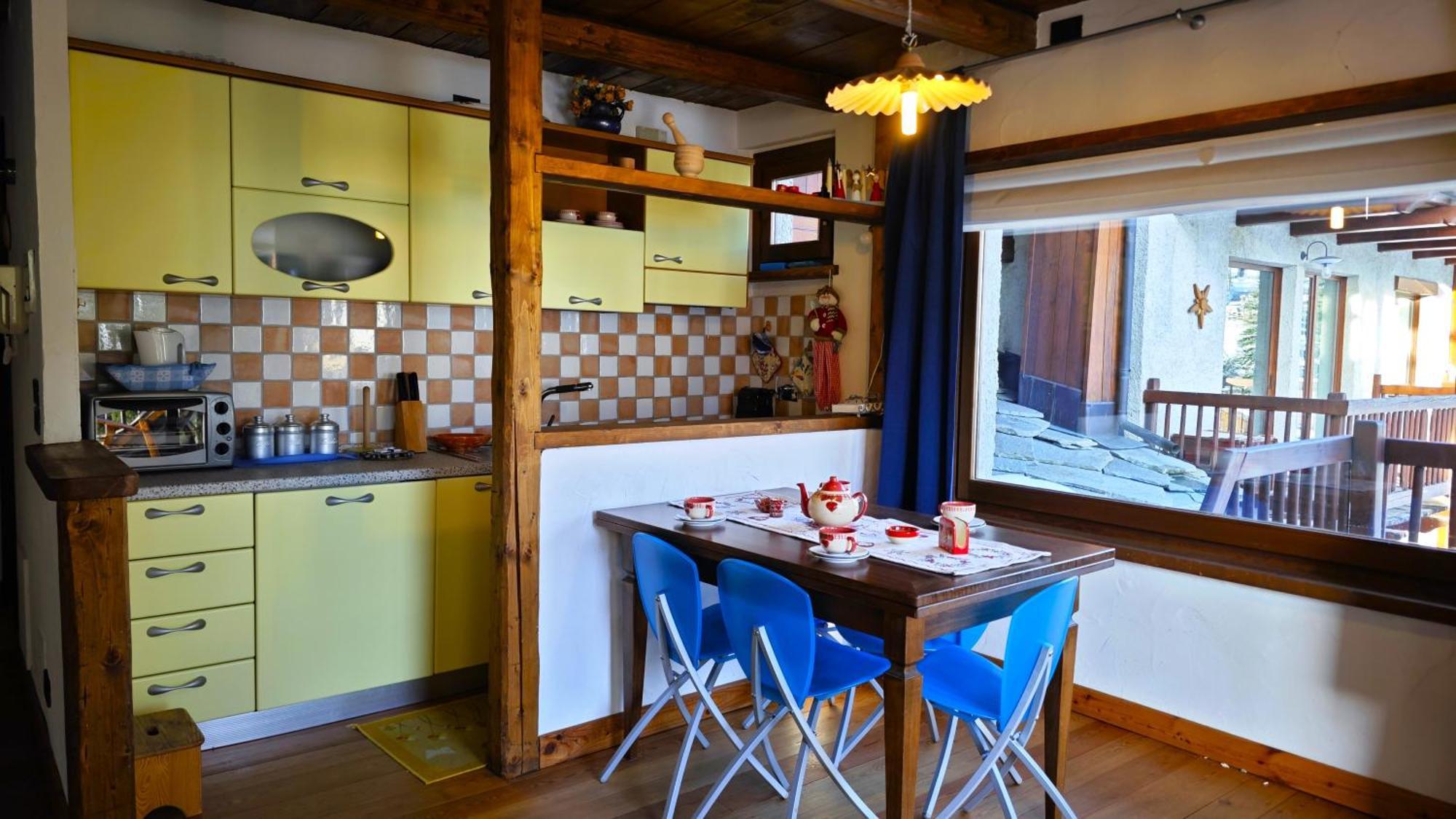 Hostdomus - Imperial Chalet Villa Sestriere Luaran gambar