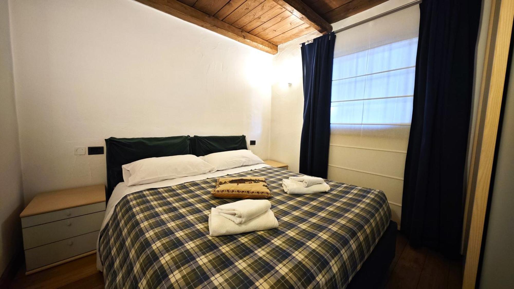 Hostdomus - Imperial Chalet Villa Sestriere Luaran gambar